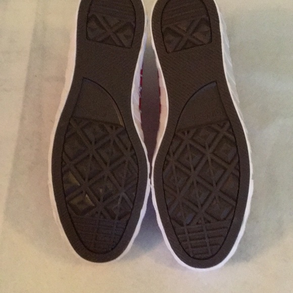 Converse Unt1tl3d High Top Not a Chuck Sneakers/Shoes New M12 W14 171962C - Picture 5 of 5